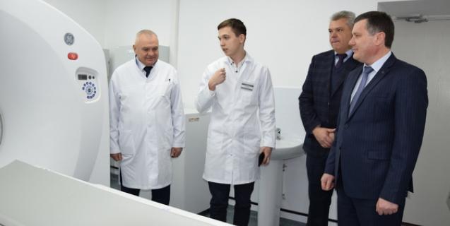 




Валентин Тарасенко: Реалізовано ще один соціальний проект – придбано комп’ютерний томограф для обласної дитячої лікарні


