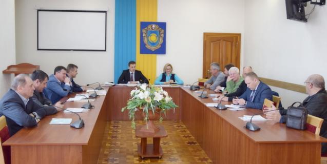 




Проведено засідання постійної комісії обласної ради з питань соціально-економічного розвитку, бюджету та фінансів


