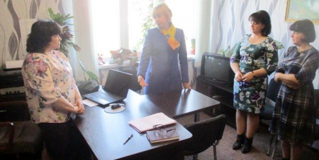 




На Маньківщині Світлана Лещенко провела «День районної ради» у Кищенцях


