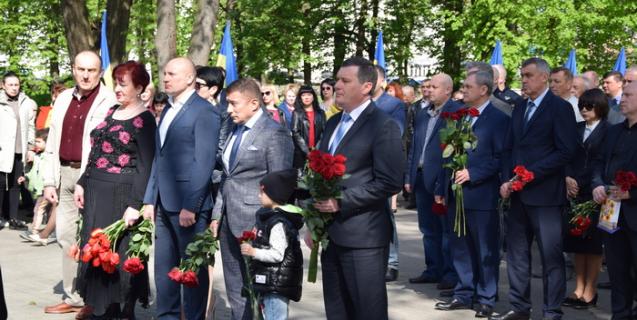




Валентин Тарасенко взяв участь у заходах із вшанування жертв чорнобильської катастрофи


