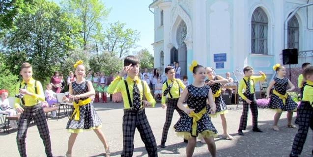 




Бузковий фестиваль гуртує громади і бізнес на Корсунщині


