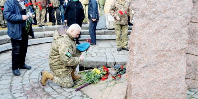 




Урочистою ходою, мітингом і покладанням квітів відзначено чергову річницю виведення військ з Афганістану


