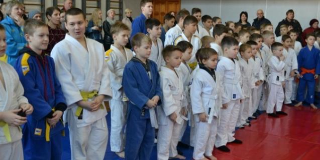 




Драбів приймав учасників V Всеукраїнського турніру із дзюдо на призи Олени Стьопочкіної


