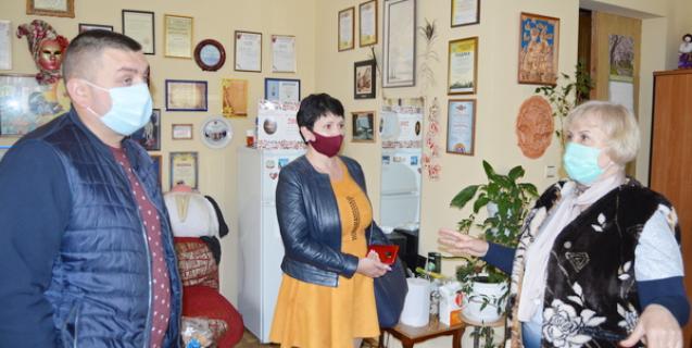 




Андрій Сегеда проінспектував підготовку до пом’якшення карантину в академічному театрі ляльок 


