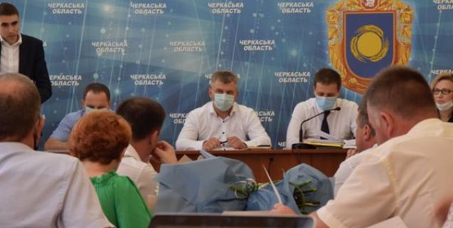 




Зміни до бюджету та непогоджений проект державно-фінансового партнерства, - в обласній раді завершилася «бюджетна» комісія


