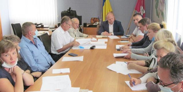 




У Черкаському районі провели наради з питань підготовки до нового опалювального сезону 2020 


