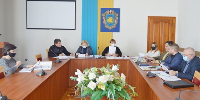 




Комісія з питань охорони здоров’я: погоджено зміни до бюджету, дві програми знято з контролю, до інших – внесено пропозиції


