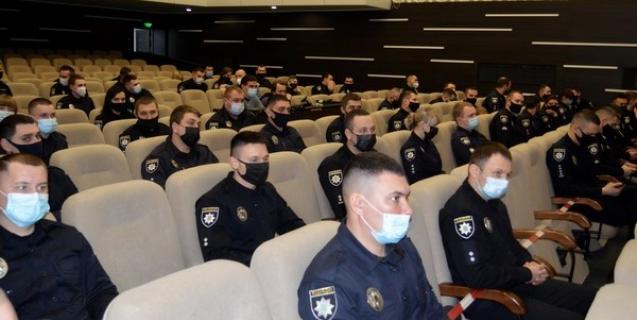 




З нагоди ювілею патрульних Черкащини відзначили Почесними грамотами обласної ради


