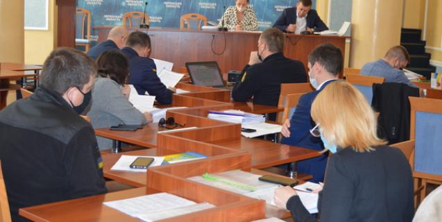 




Члени комісії погодили проєкт нової Комплексної програми забезпечення техногенної та пожежної безпеки на території області, вжиття заходів щодо ліквідації наслідків можливих надзвичайних ситуацій на 2021 – 2023 роки


