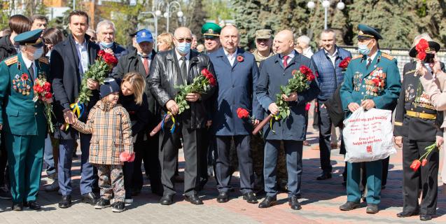 




У Черкасах відзначили 76 річницю Дня перемоги над нацизмом 


