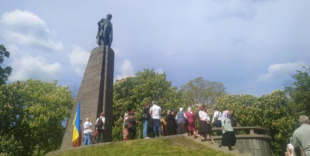 




У Каневі відзначили 160-у річницю перепоховання Тараса Шевченка


