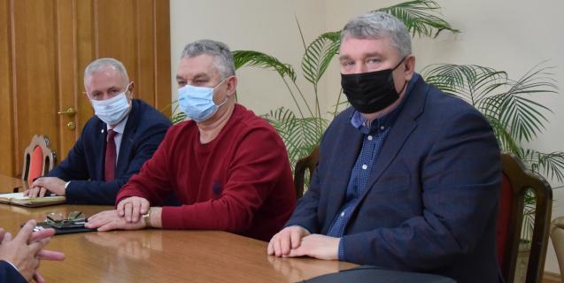 




Якщо ситуація з газом не буде остаточно врегульована, то втратимо реальний сектор економіки, - Анатолій Підгорний


