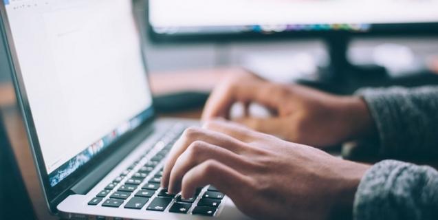 




Випускники із тимчасово окупованих територій зможуть вступати в університети онлайн 


