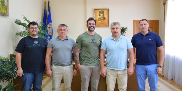 




Лікарі-хірурги зі США планують співпрацювати із медзакладами Черкащини


