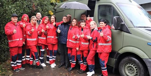 




Медики Екстренки передали ще одну автівку для військових


