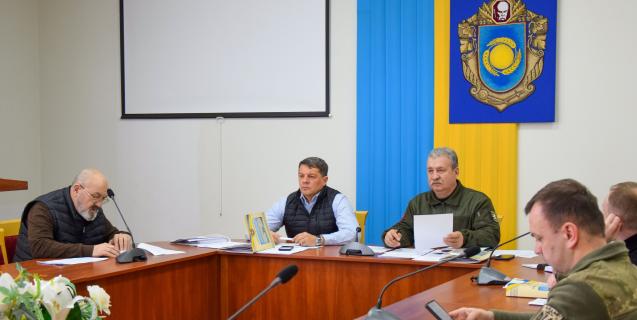 




В області розробляють програму і посібник з історії рідного краю


