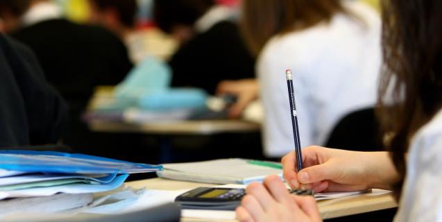 




У Мінветеранів роз'яснили, як захисникам та членам їхніх родин безкоштовно отримати освіту


