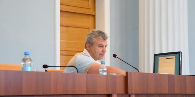 




Президія сформувала порядок денний сесії


