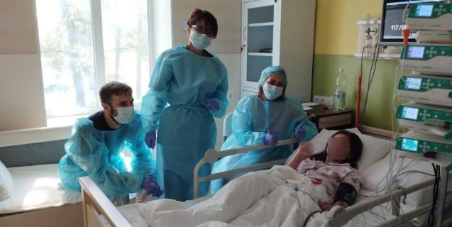 




Медики обласного онкоцентру вперше  зробили дитячу алогенну трансплантацію кісткового мозку


