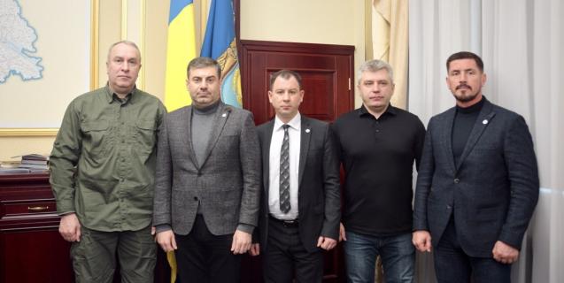 




Очільник ради взяв участь у зустрічі з Уповноваженим з прав людини


