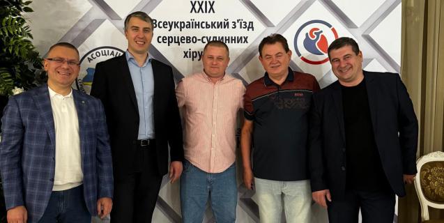 




Черкаський кардіохірург отримав відзнаку Кабміну


