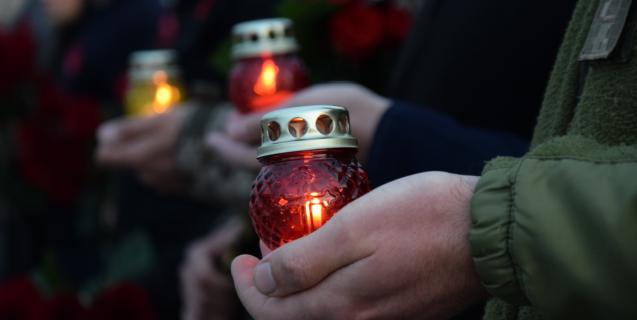 




У Черкасах вшанували пам’ять загиблих у Другій світовій війні


